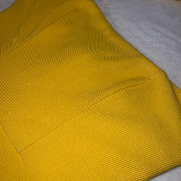 Bright Yellow Square Neck Halter Dress - Picture 4 of 6
